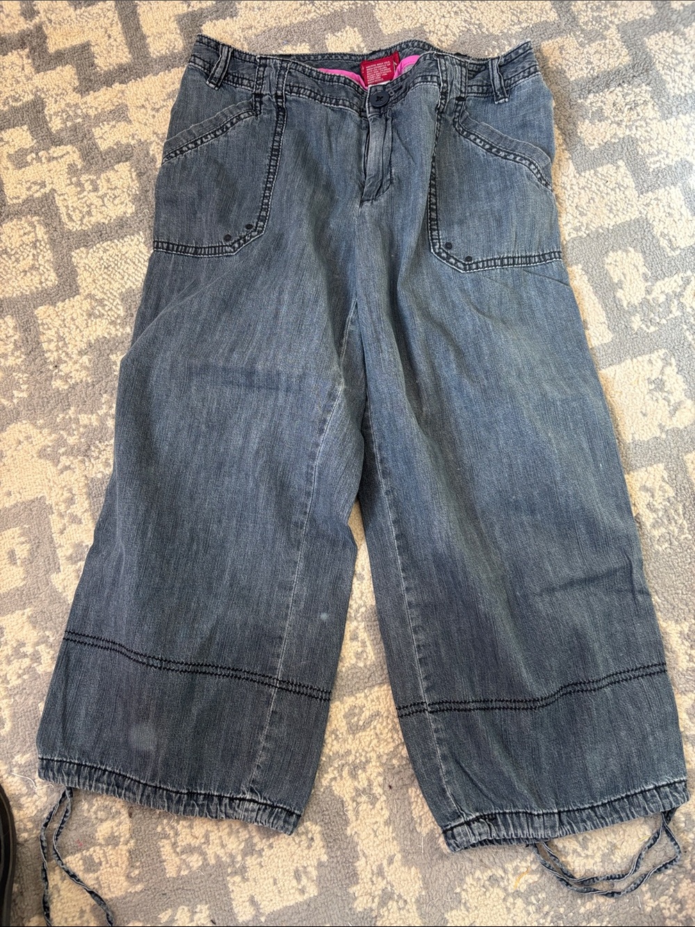 Merona Denim Capris in Faded Blue